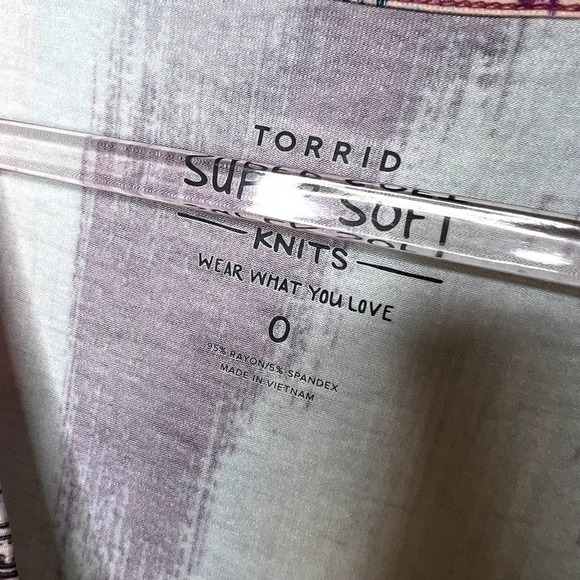 Torrid Super Soft Surplice Babydoll Top Multicolor Size 0 (12) - Picture 4 of 6